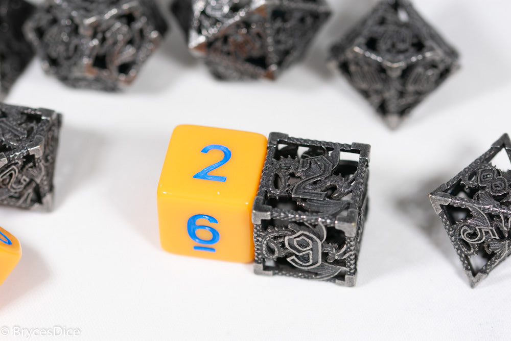 (Rainbow Metal) Deadly Dragon Dice: Shards of Oblivion Hollow Metal