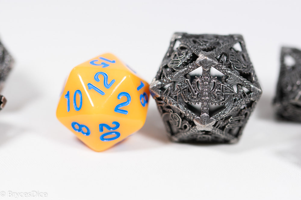 (Powerful Purple) Deadly Dragon Dice: Shards of Oblivion Hollow Metal